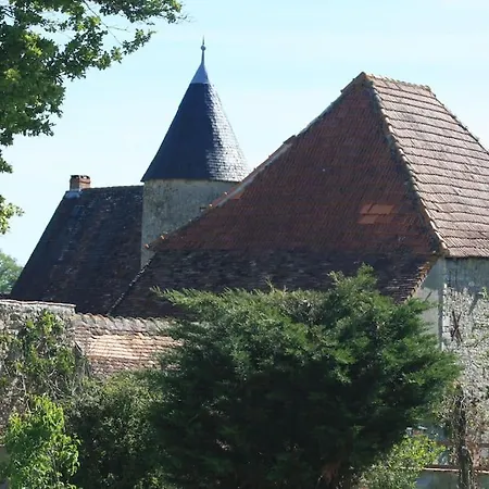 The Petit At Chateau Mareuil Apartment