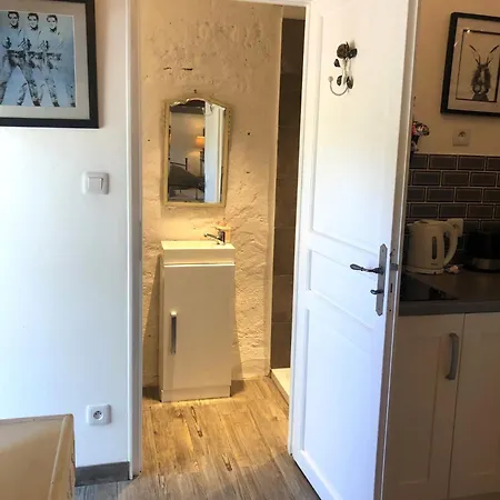 アパート The Petit At Chateau Mareuil *