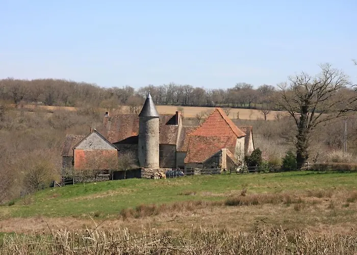 The Petit At Chateau Mareuil Апартаменты *