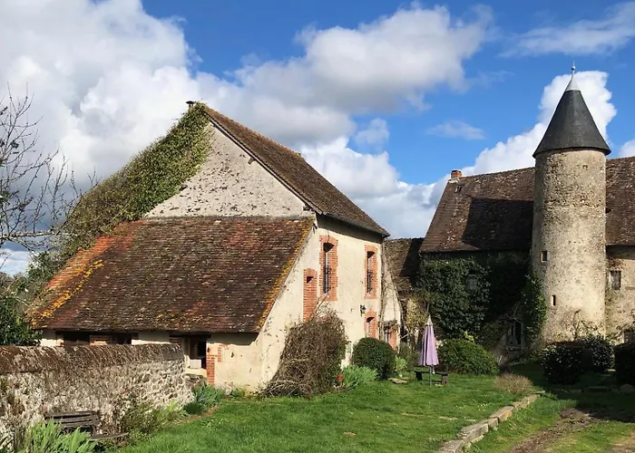 The Petit At Chateau Mareuil *